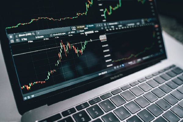 7月2日，华安百联消费REIT将上市 认购价格为2.332元/份，预计募集23.32亿元